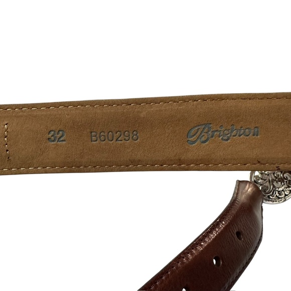 Genuine Vintage BRIGHTON Brown Leather With Etched Metal Concho Belt Size 32 main image 5